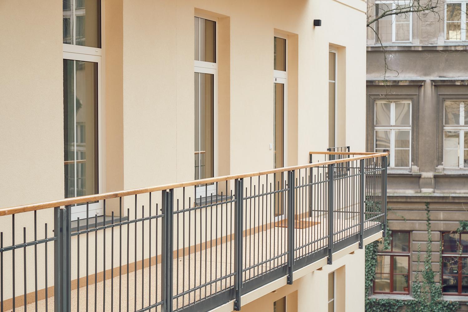 Tyzenhauz Apartments Siemiradzkiego Street Krakow Exterior photo